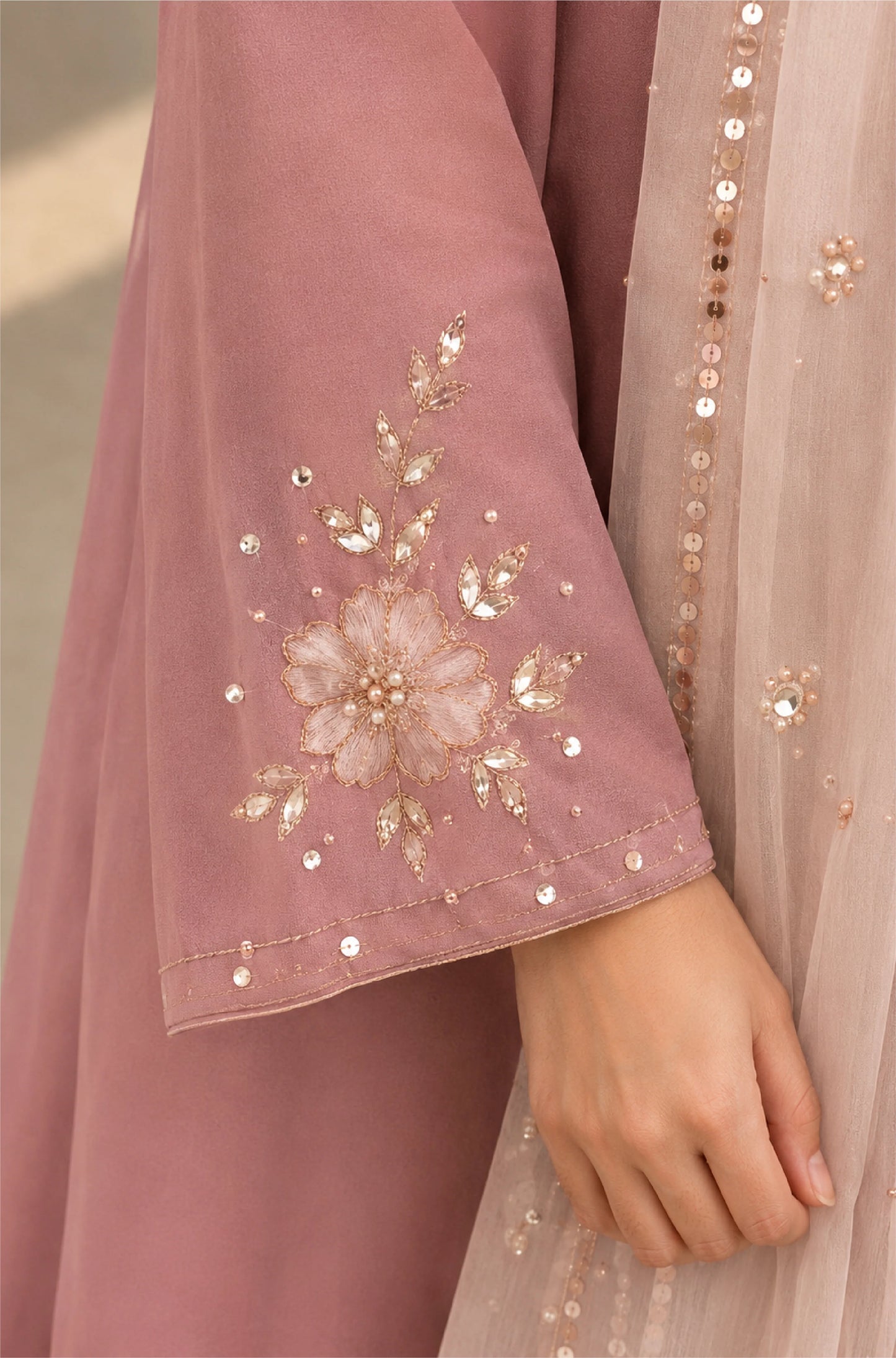 Veezal - Embroidered 3 Piece Unstitched Lawn Suit- VL1499