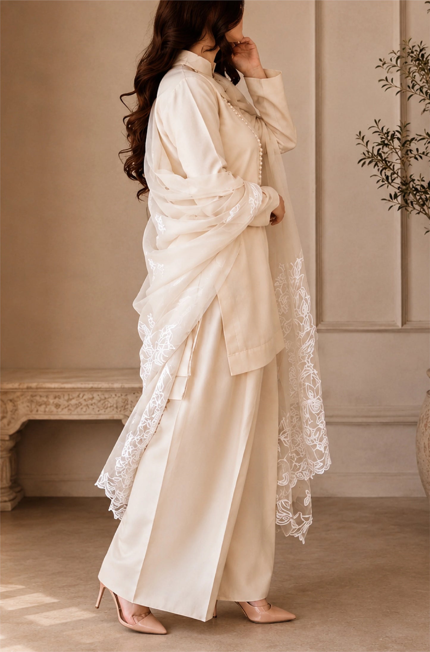 Veezal - Embroidered 3 Piece Unstitched Lawn Suit- VL1498