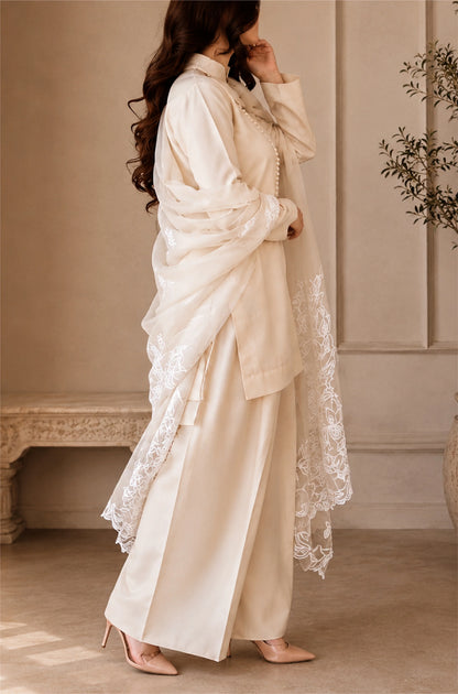 Veezal - Embroidered 3 Piece Unstitched Lawn Suit- VL1498