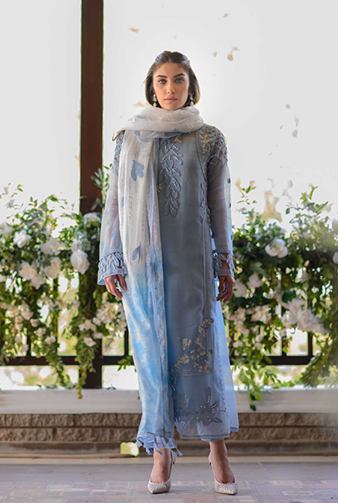 VL123 Nadia Farooqi-Embroidered 3pc organza dress with organza duppata